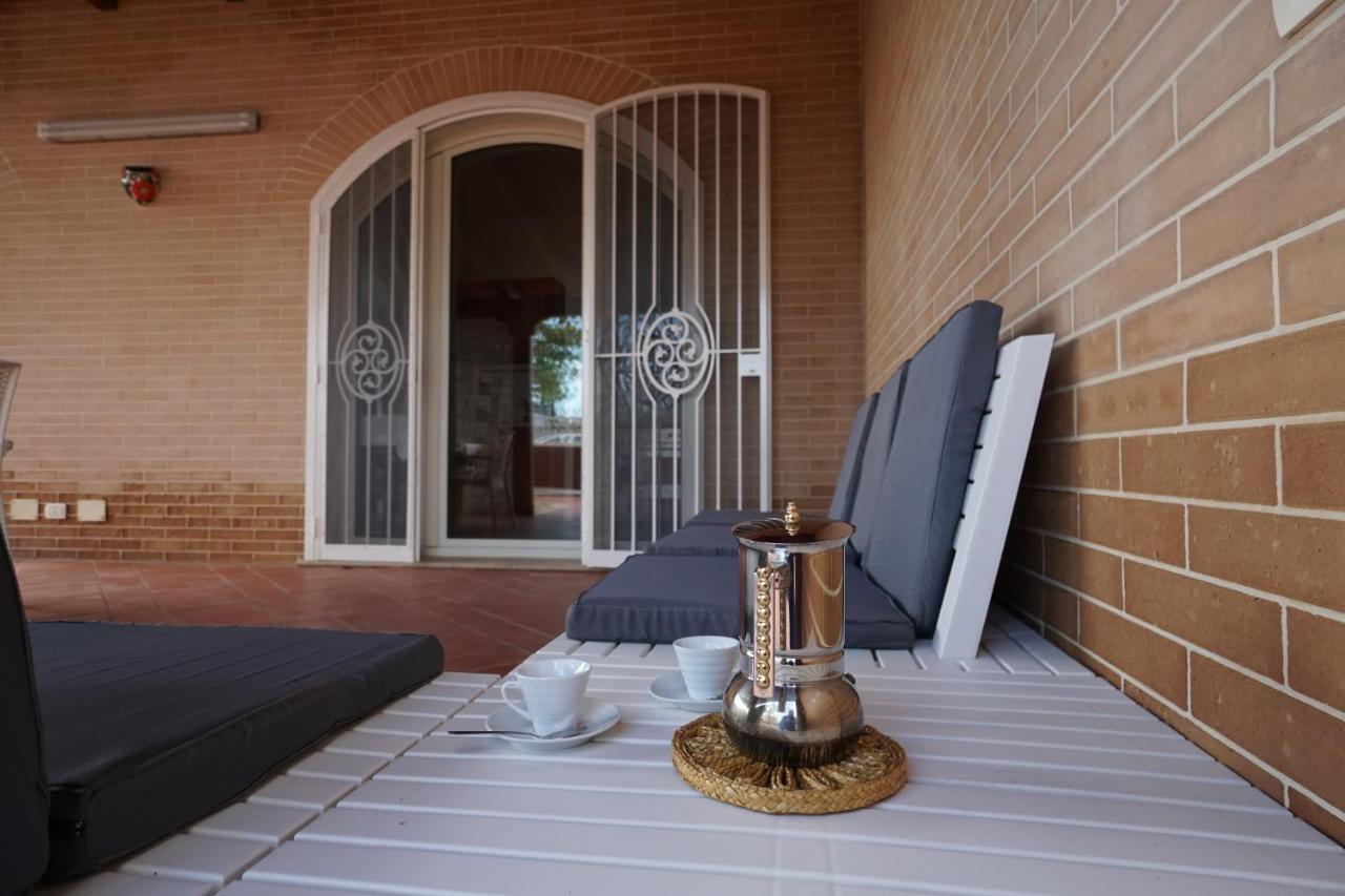 Casa Paola- By The Beach-1,5 Km From Порто-Чезарео Экстерьер фото